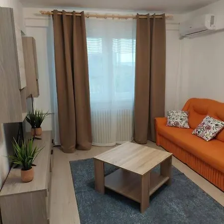 Apartment Apartament Situat In Centrul Vechi Al Constantei *